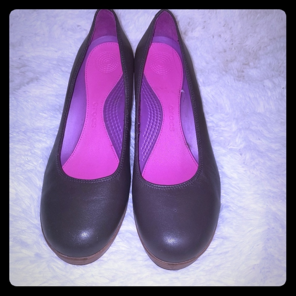 Brown croc wedges size 10